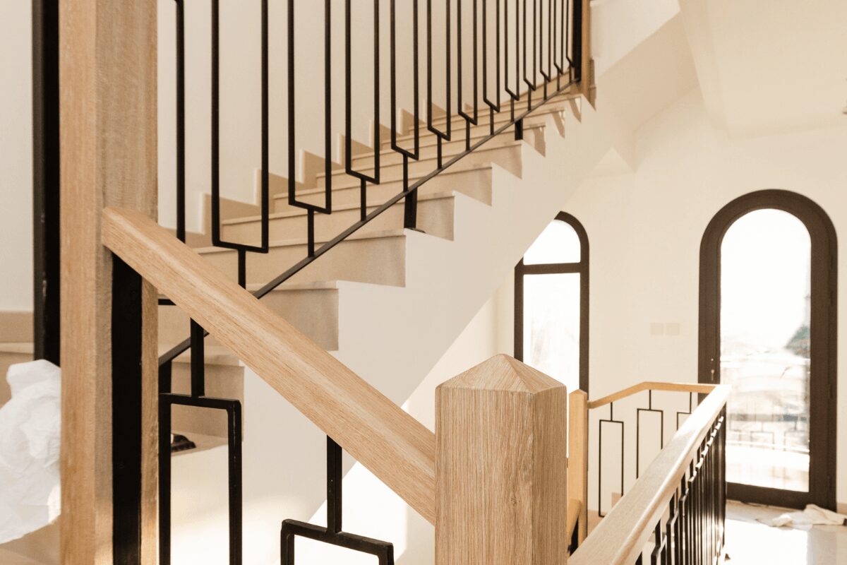 Revêtement escalier effet bois
