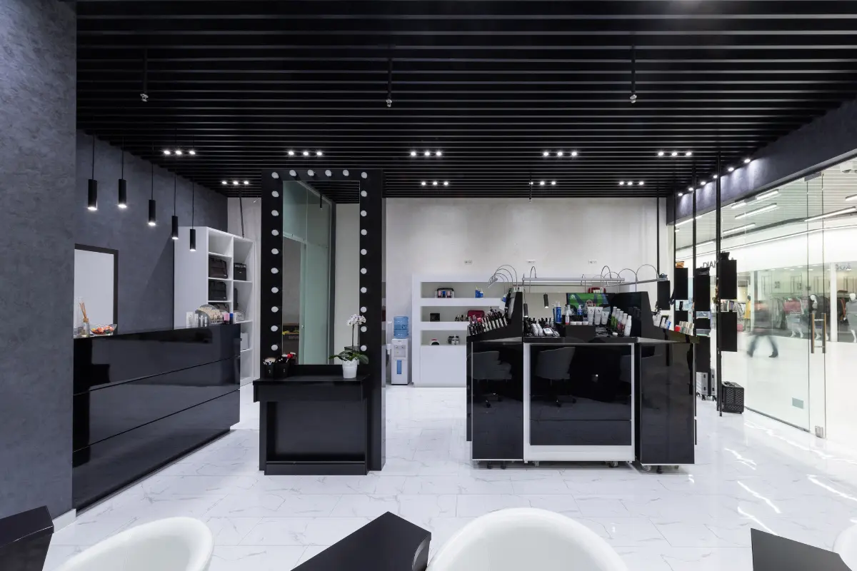 rénovation d'un magasin de coiffure st priest