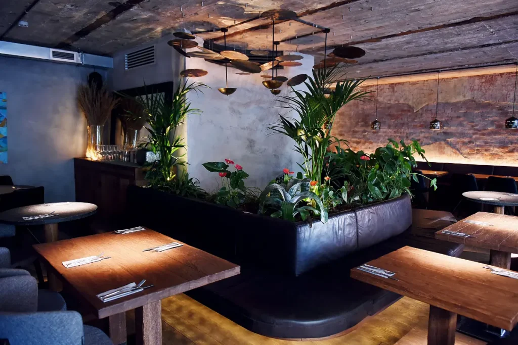 rénovation moderne de salle de restaurant